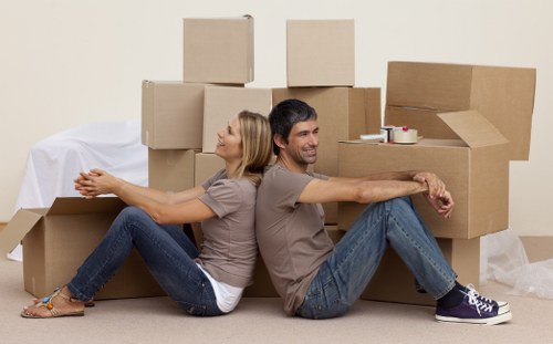Packing support for household and office items